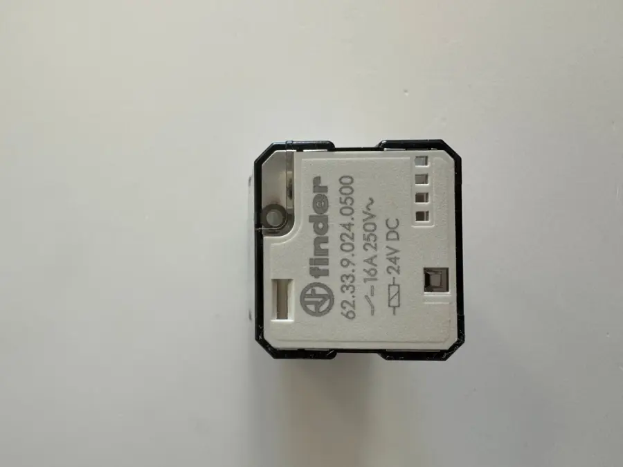 Relé výk., FA187, 3P/16A, 24V DC, SELV