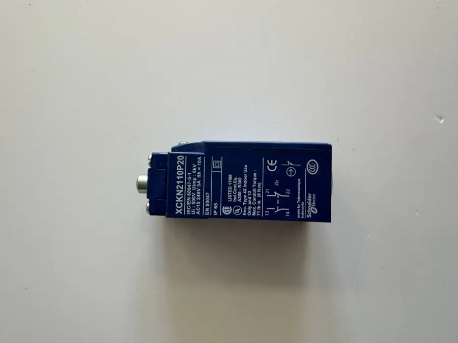 Polohový spínač Optimum, plast. kompaktní, kabel. vstup ISO