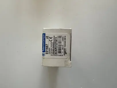 Polohový spínač Universal Osiconcept, plast. kompaktní, kabe