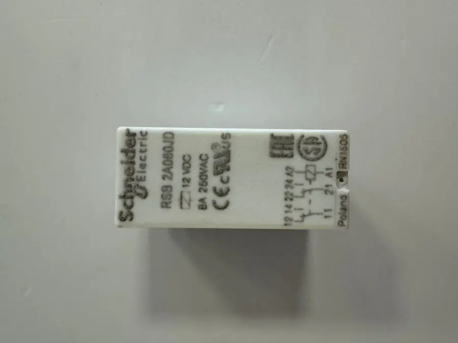 Relé pro rozhraní 2P/ 8 A, 12 V ss  (obj