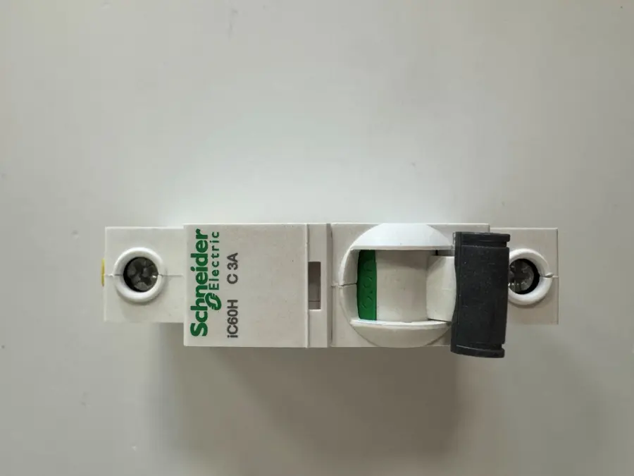 Jistič iC60H 1P  3A  C