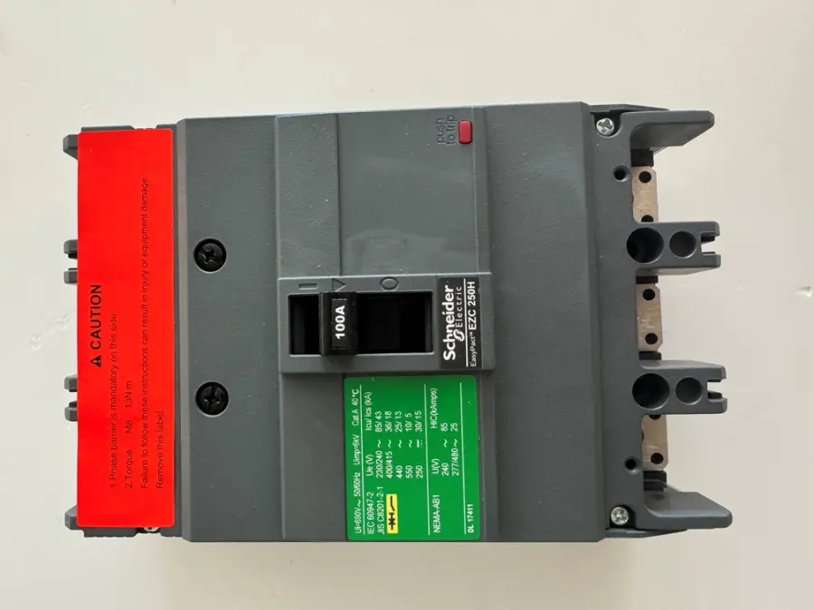 EZC250H 36KA 3P 100A